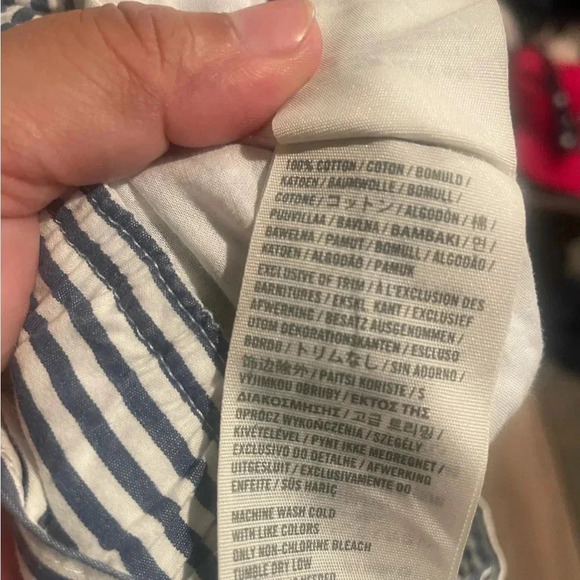 Abercrombie & Fitch Belted Mini Navy Blue Skirt & Hollister pleated skirt Small - Picture 11 of 11